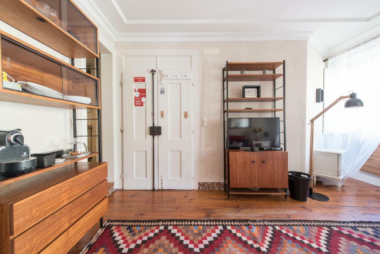 Cozy Apartment In Historic Center Lisboa Exterior foto